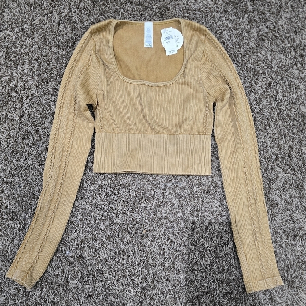 NWT OFFLINE By Aerie Seamless Cable Square Neck T-Shirt Yellow/Gold Size XS